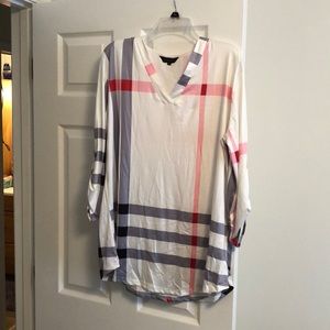 Cute top (somewhat sheer)